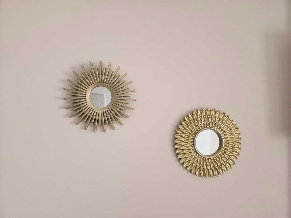 Dekoracja zestaw 3 luster w złotych ramkach do domu na ścianę