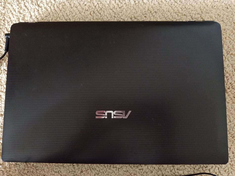 Ноутбук Asus  для навчання та роботи