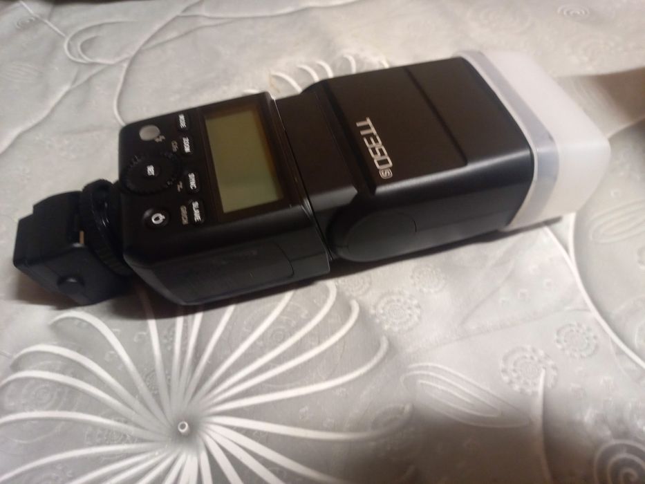 Lampa błyskowa Godox TT350
