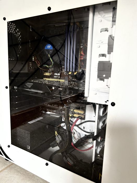 Complete Desktop Computer with CORE i7475641874125301761