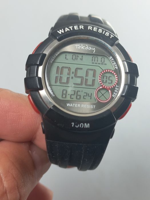 Relógio Tekday 653834  de quartzo digital unissex com mostrador preto