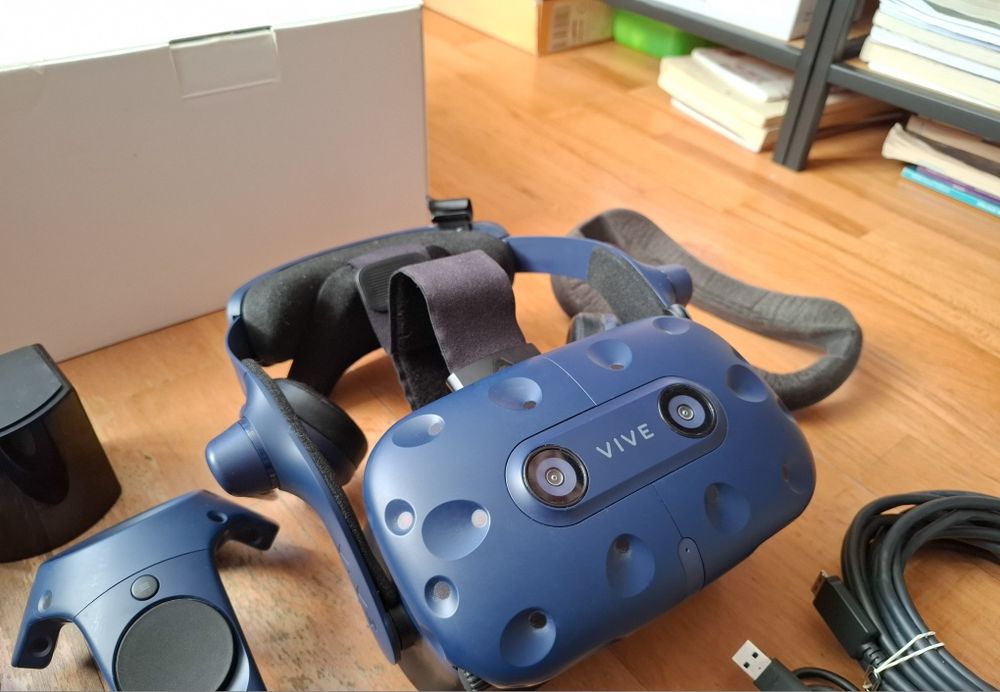 Gogle VR (HTC VIVE pro) full kit