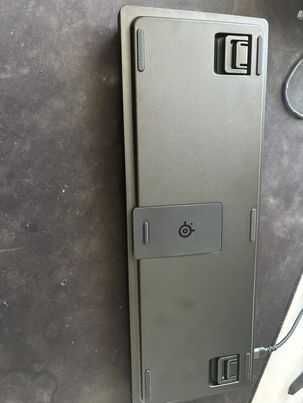 Apex Pro Keyboard424590703823441921