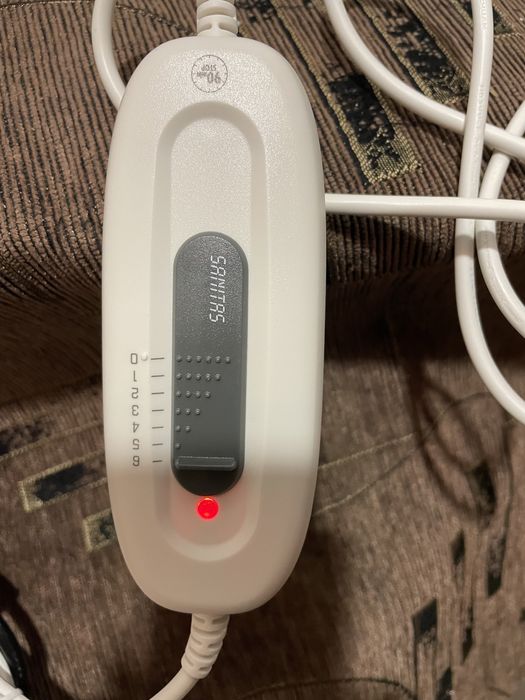 Электрическая грелка для спины, шеи и плеч Sanitas (Германия)