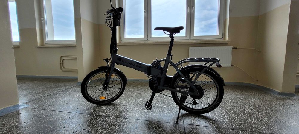 Sprzedam rower elektryczny składany stan BDB