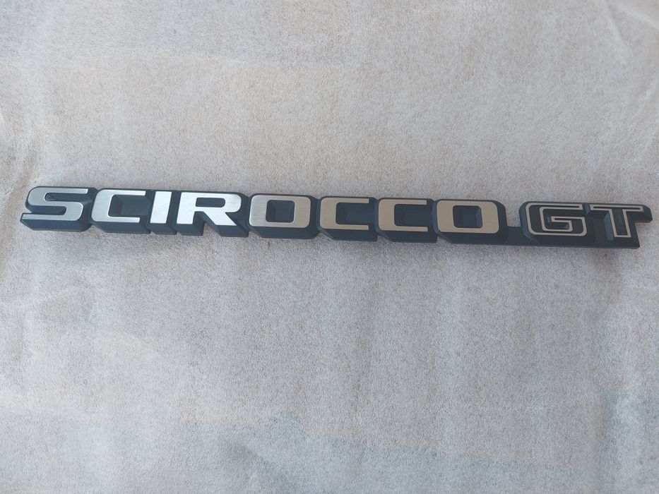 Oryginalny emblemat scirocco gt Nowy