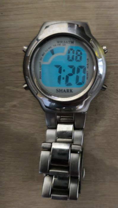 Zegarek Shark...