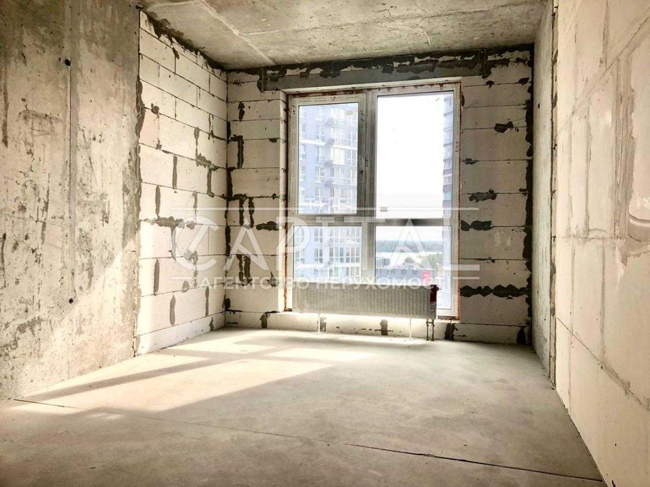 Продаж  Квартира ЖК Лебединый 42м2 вулиця Ревуцького Київ