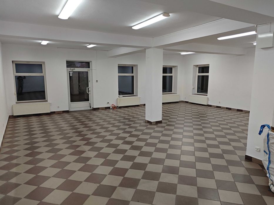 Lokale do wynajęcia 120m2, 30m2, 20m2 ,  w centrum Terespola