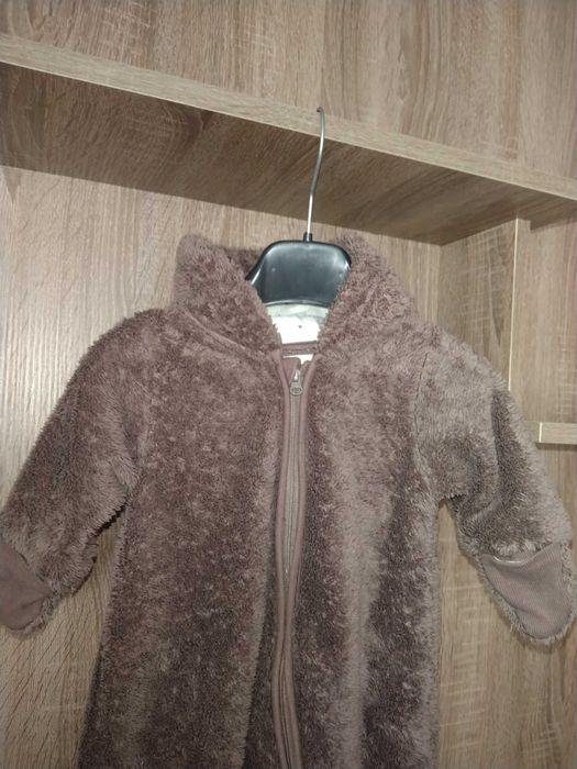 Комбинезон с капюшоном, "человечек" H&M для мальчика 66см 2 - 4 месяца