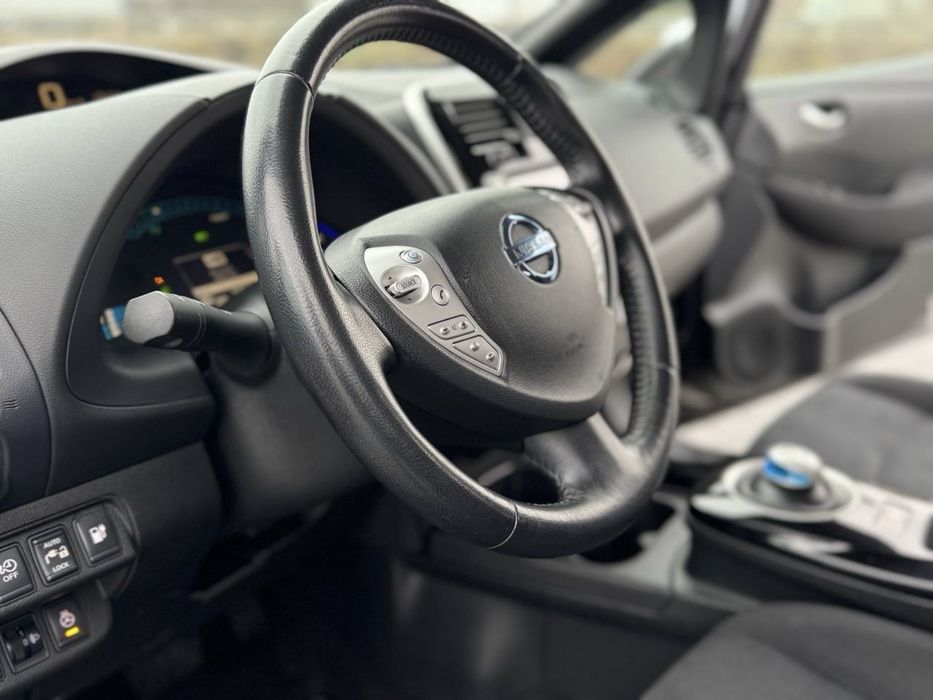 Nissan Leaf 24 kWh 11/12 Електро Авто