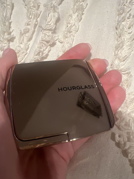 Bronzer Hourglass Ambient Nude Bronze Light