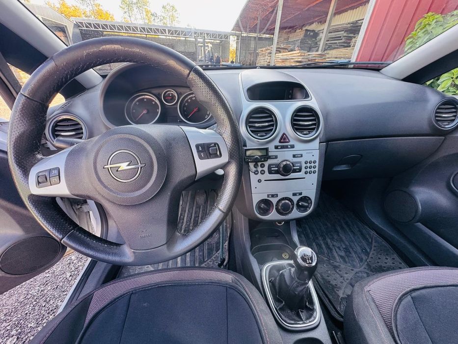 Opel Corsa Comercial 2007