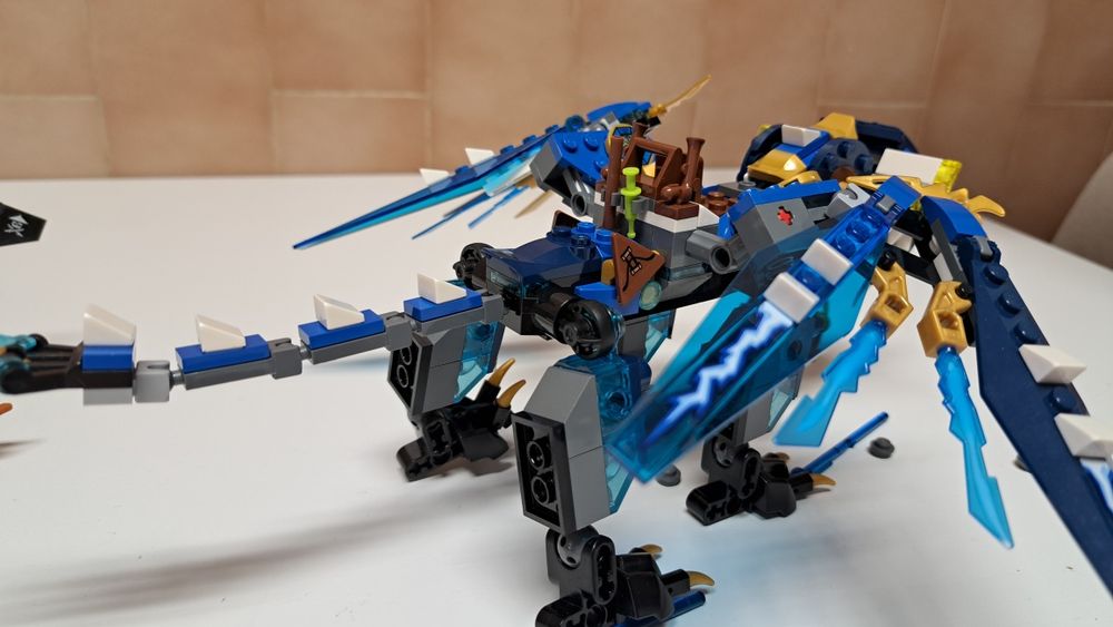 LEGO 70602 - NINJAGO Jay's Elemental Dragon
