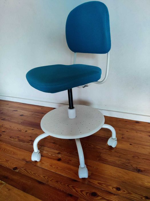 Cadeira júnior para secretária