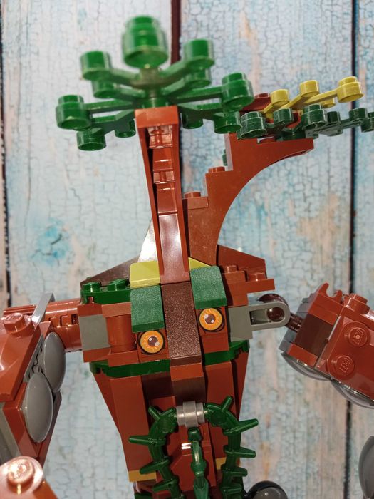 LEGO Władca Pierścieni postać ENT Drzewiec SPA0019 set 10237