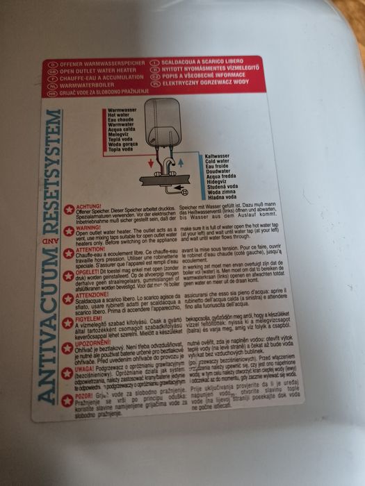 Elektryczny Podgrzewacz Wody Ariston!!