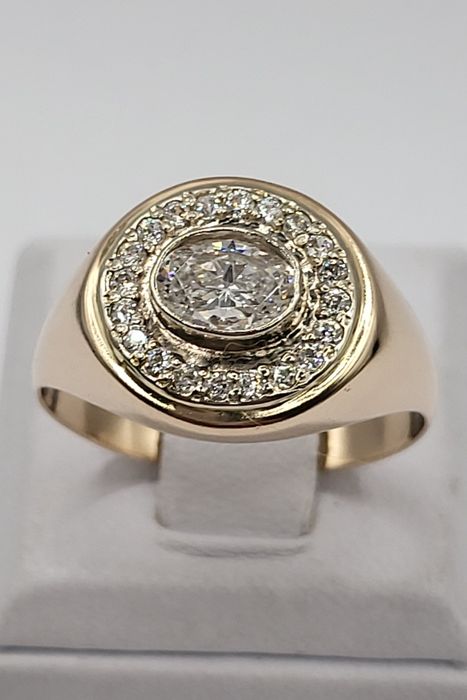 Золота каблучка 585