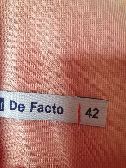 Nowa Sukienka ołówkowa De facto