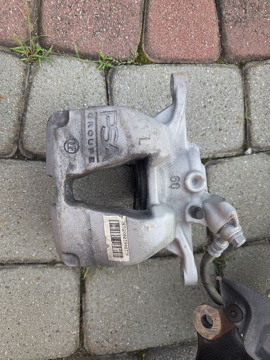 McPherson Peugot 3008 1.2 benzyna 2023r