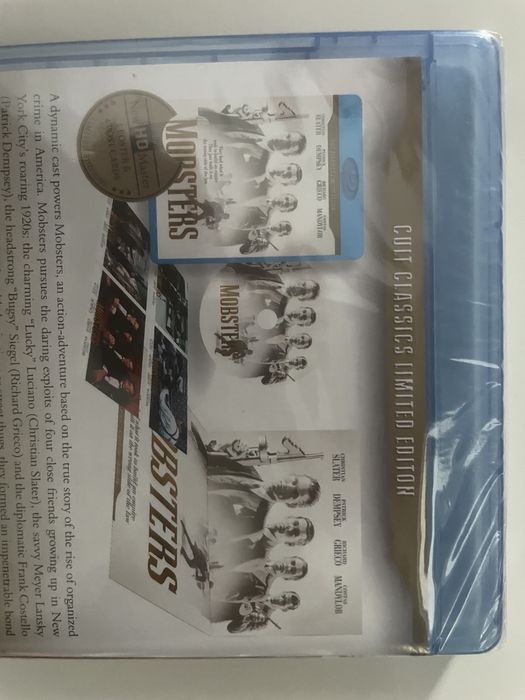 Bluray Mobsters selado
