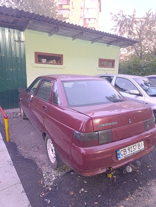 продам ваз 2110.