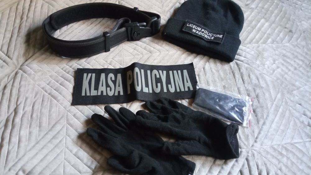 Zestaw pas czapka naszywki