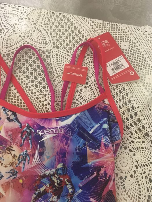 Купальник Speedo новий професійний р.26 на 146-154см