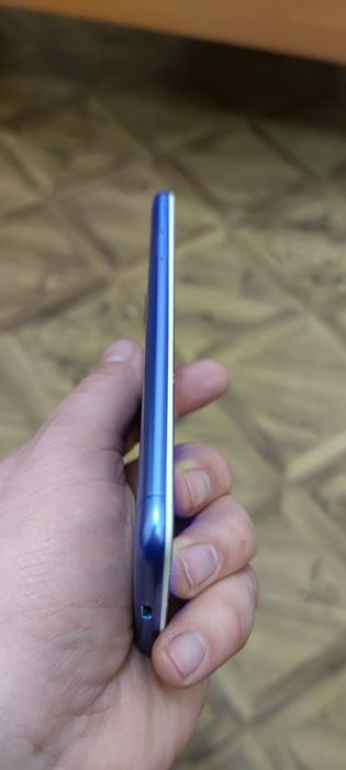 Продам свой Xiaomi redmi 6A
