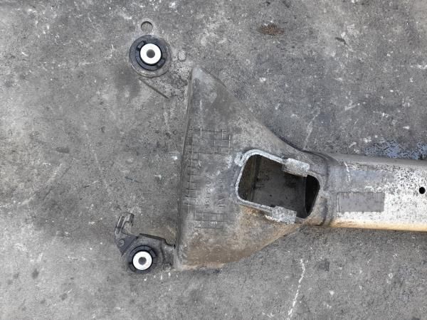 Charriot trás PEUGEOT 407 SW (6E_)