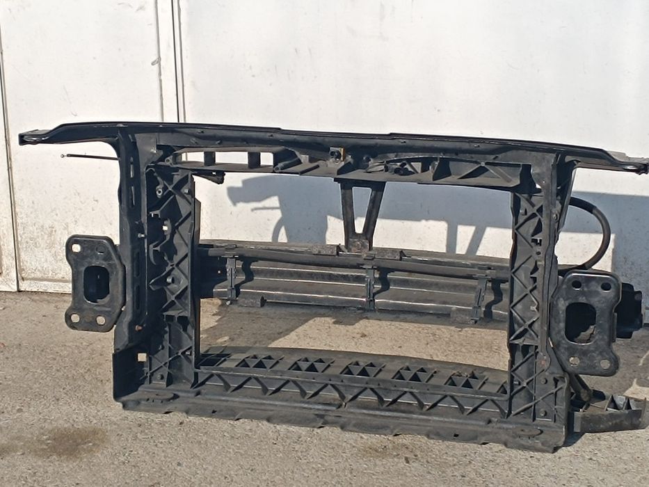 Przedni pas Skoda Superb 2