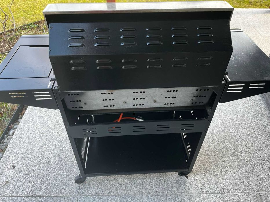 Grill gazowy Grill Chief Landmann – po renowacji, nowe elementy