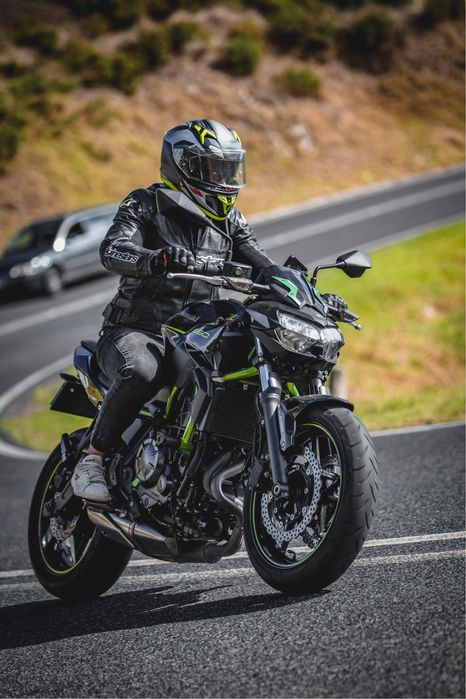 Kawasaki 650 Z em bom estado
