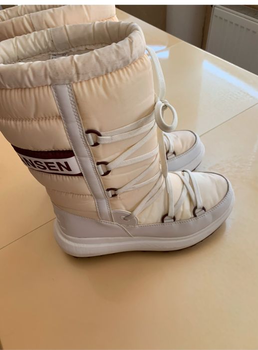 Детские дутики Helly Hansen