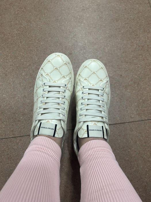 Armani  кросівки
