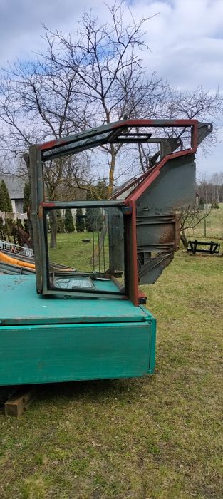 Sprzedam kabinę c-360 Czeska