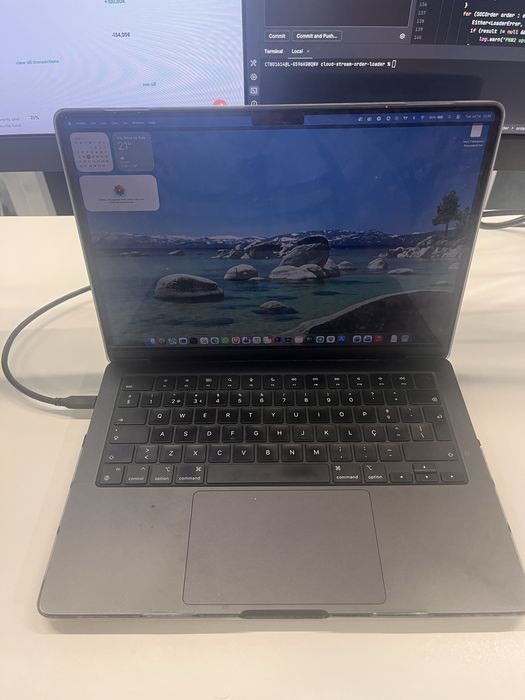 Macbook 14" 2023 | M3 Pro 36G Ram 1Tb Ssd  Midnight black