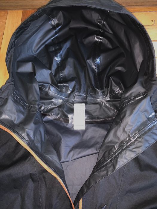 Бомбезная мужская мембранная легкая куртка ветровка Decathlon Quechua оригинал