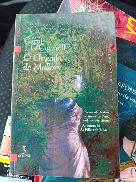 Vários livros gótica editora