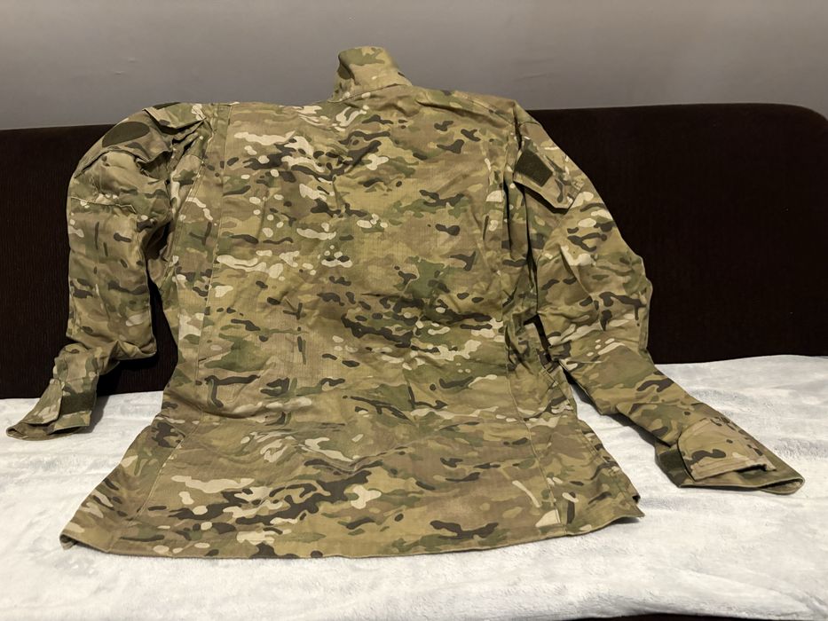 Mundur góra multicam
