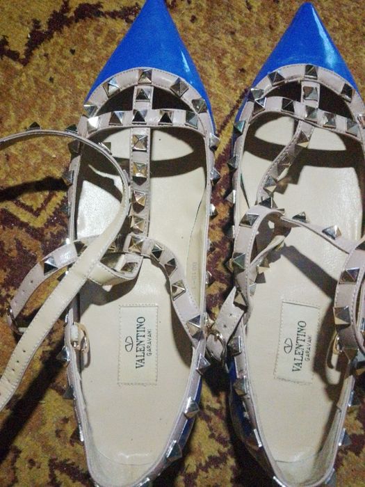 Босоножки Valetino Garavani италия