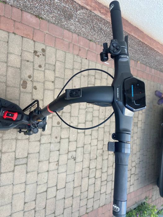 Електросамокат Segway Ninebot ZT3 Pro E