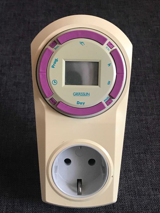 Розетка з таймером Grasslin Logica 500 Made in Germany