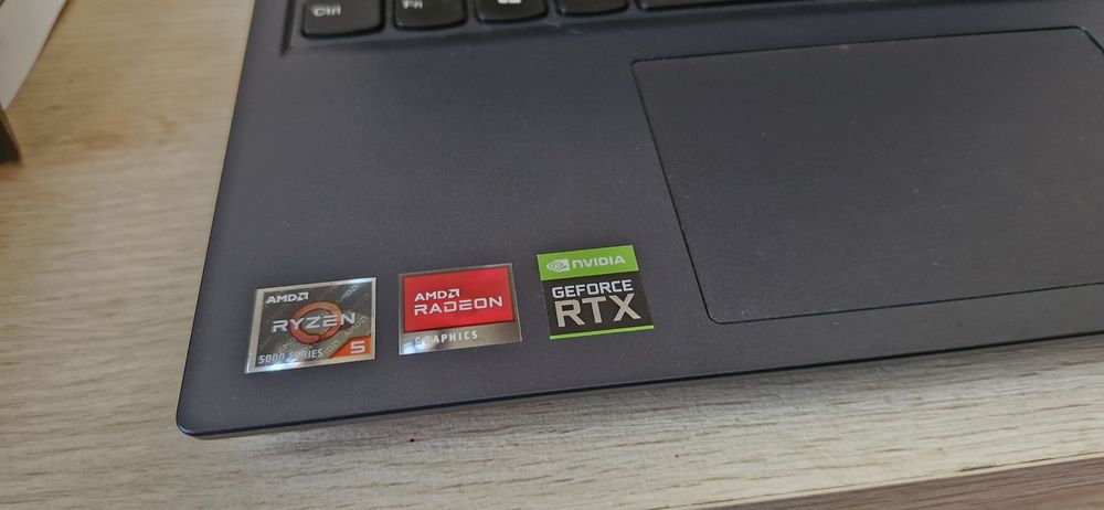 Portátil Lenovo Legion 5