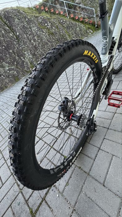 commecal supreme 2020 com suspenção nova