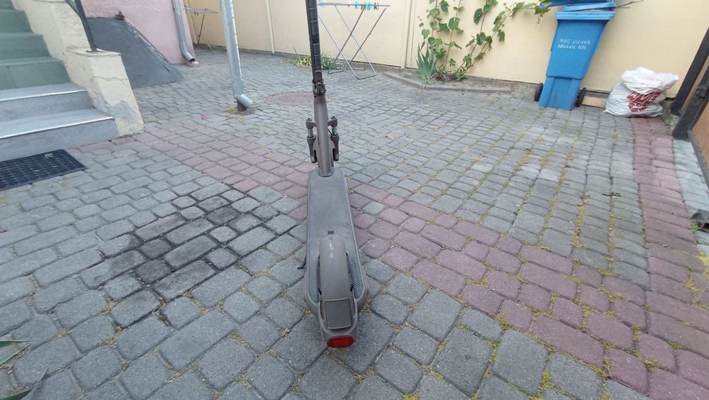 Продам електросамокат