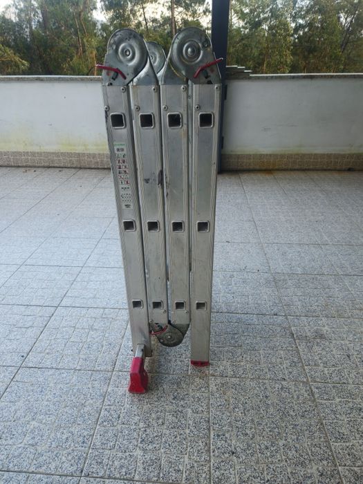 Escada multifunções 4m