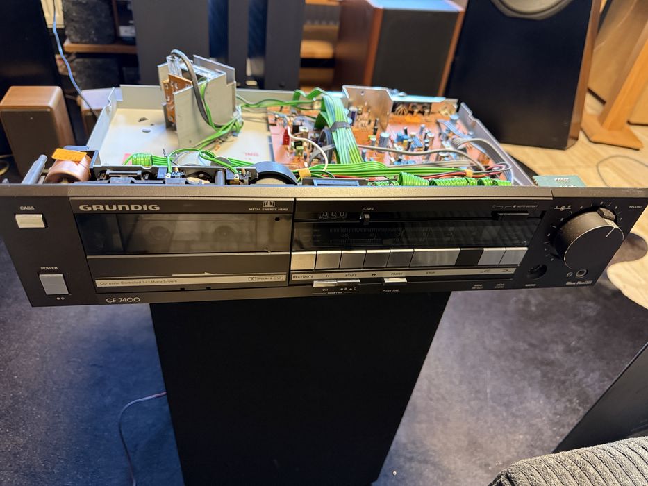 Grundig CD 8150, TDA 1543