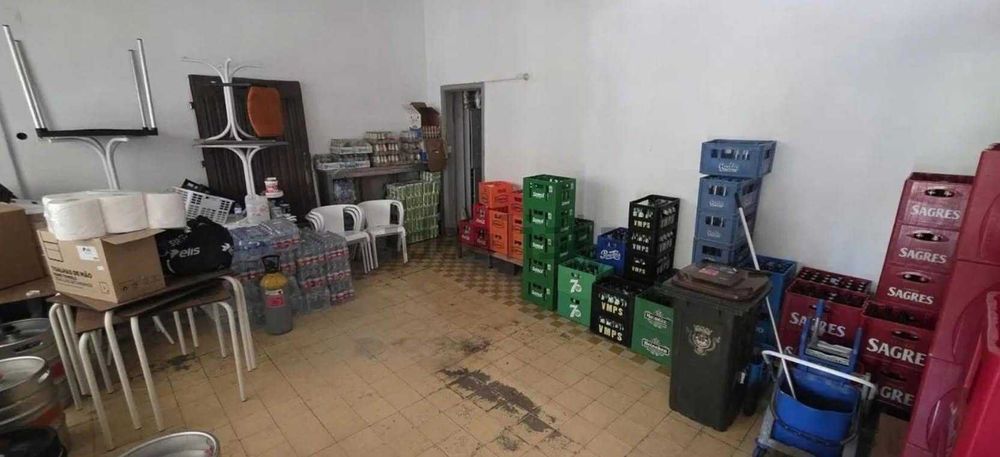 TRESPASSE DE RESTAURANTE EM ALVALADE - PROJECTO A FUNCIONAR