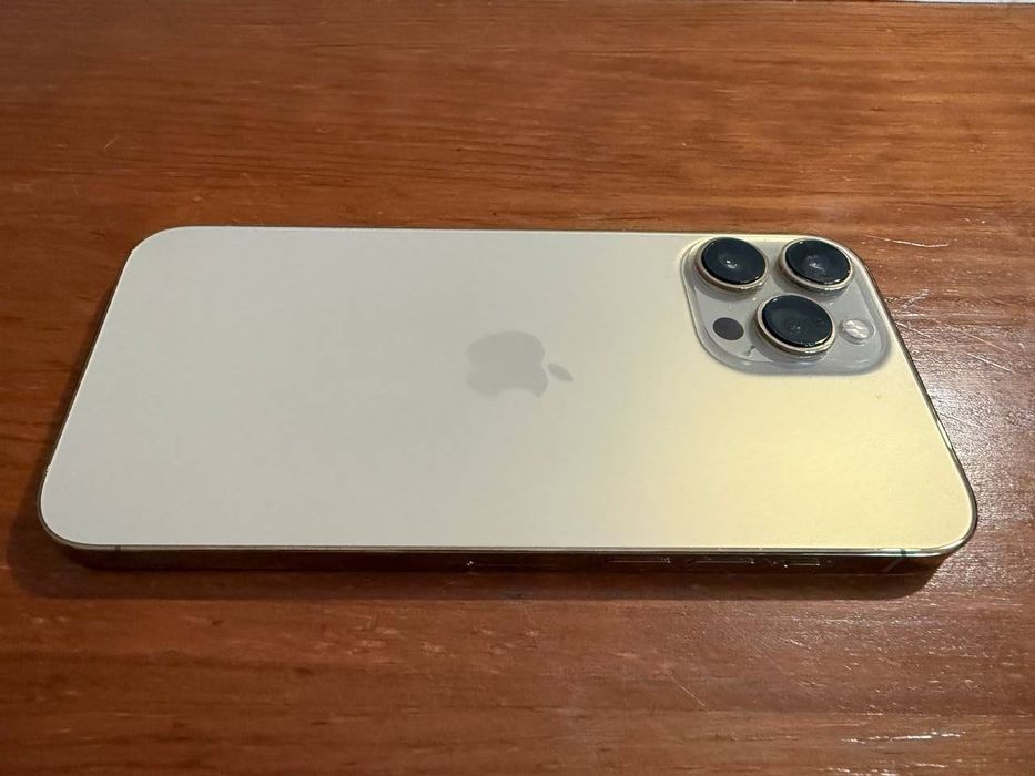 iPhone 13 Pro Max 512GB Dourado